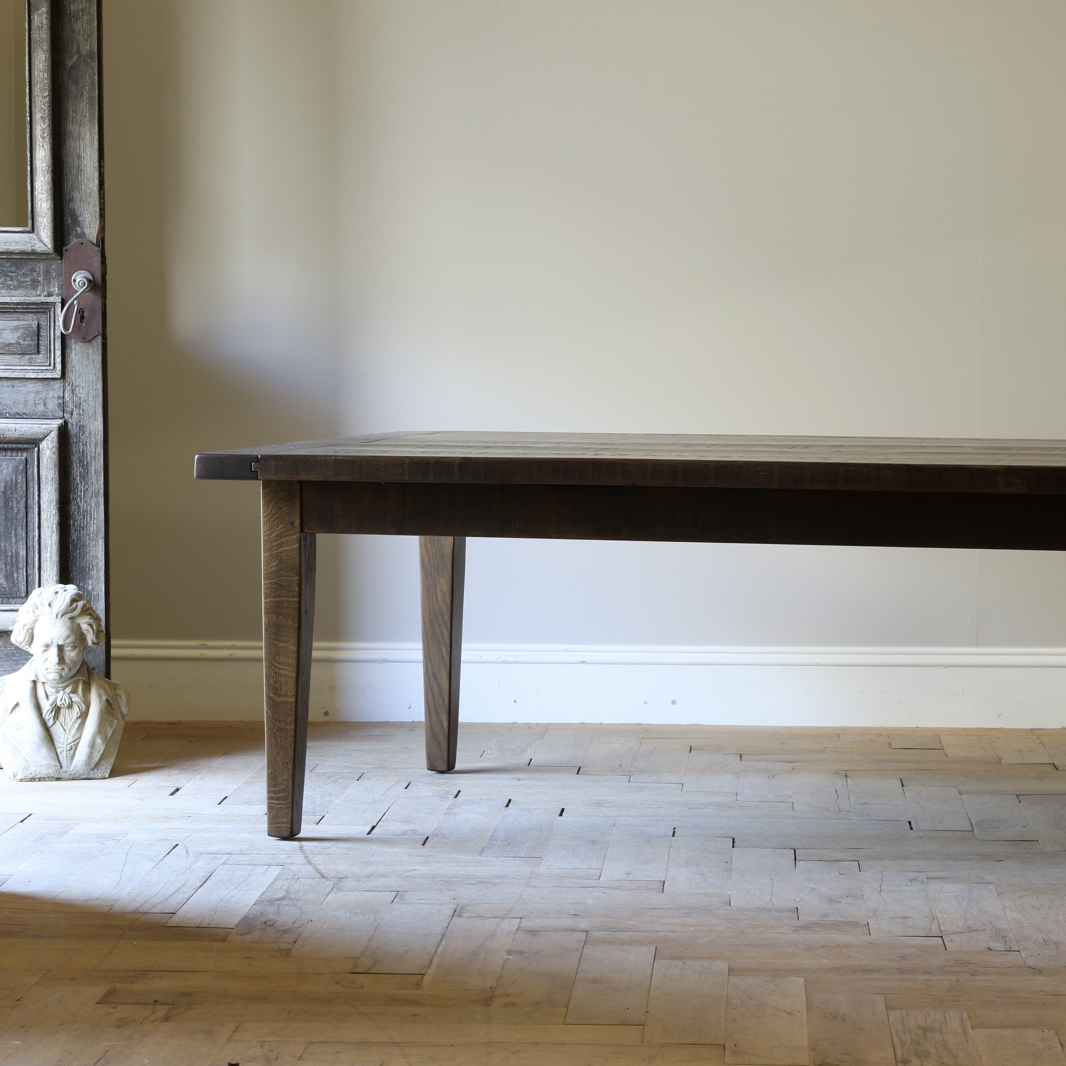 151-89 - Tapered Leg Dining Table // JS Editions